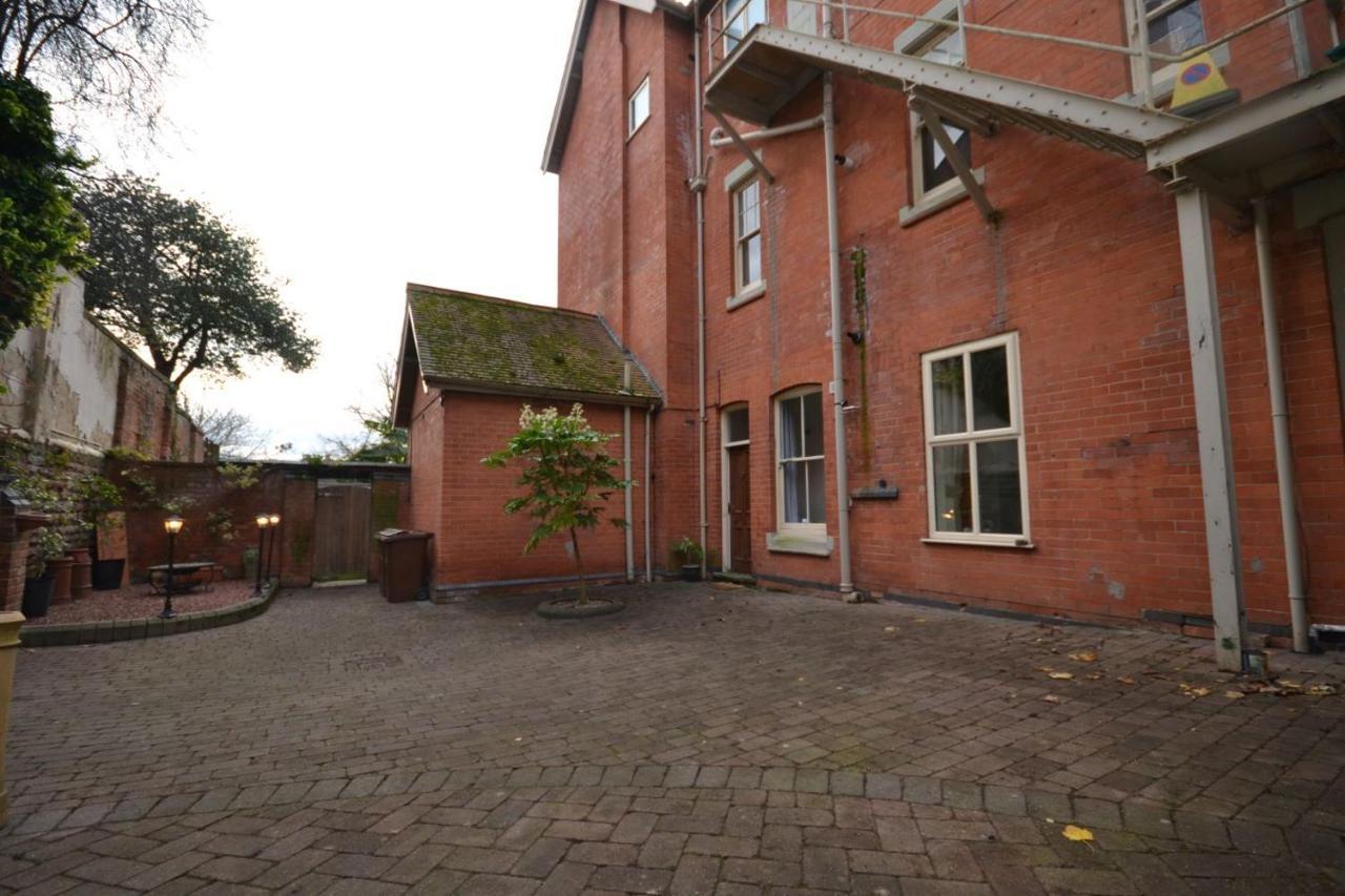 ノッティンガムHistoric House In The Park, Private Courtyard Near The Castleアパートメント エクステリア 写真